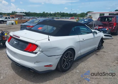 2019 Ford Mustang Ecoboost Premium z USA, uszkodzony, nr VIN 1FATP8UH2K5131420